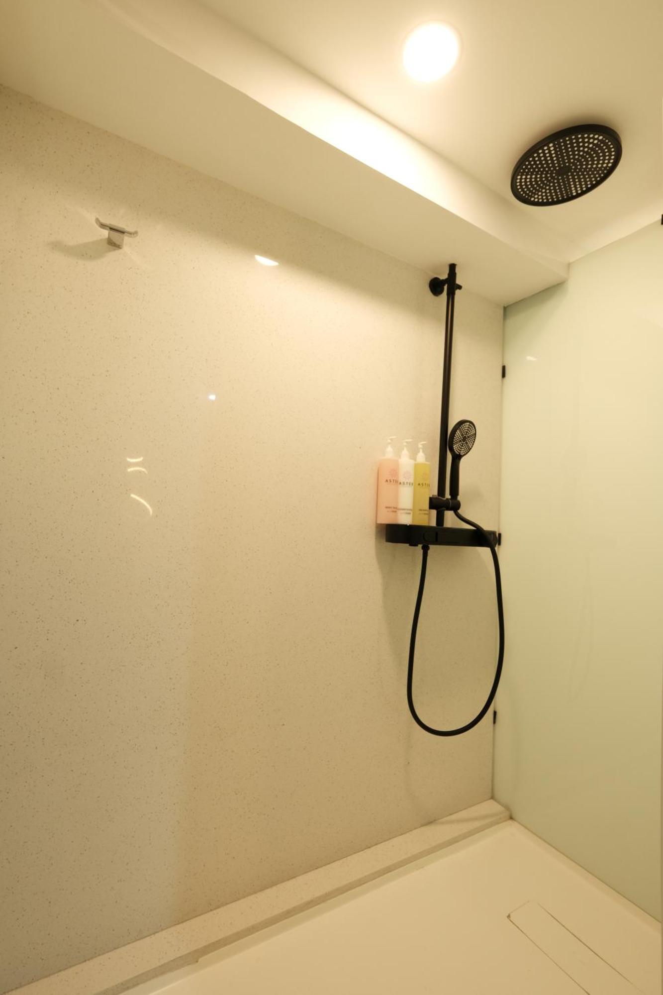 Aster Apartment Bali Canggu  Luaran gambar